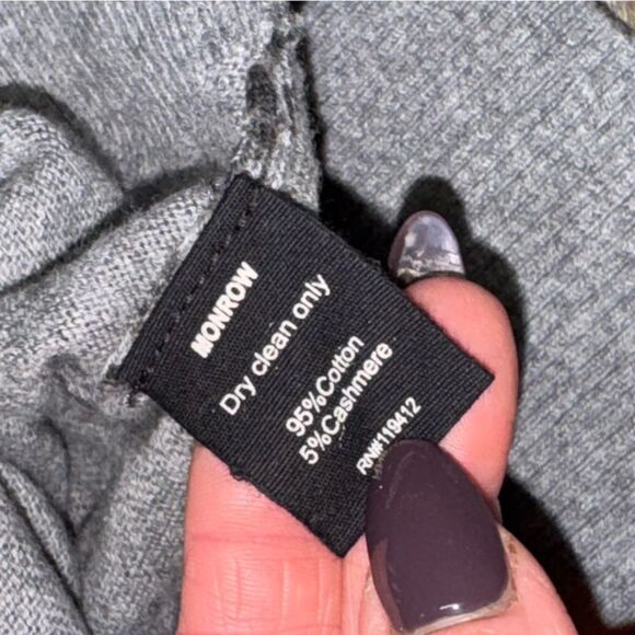 NWT Monrow grey leopard cashmere blend bell sleeve sweater size large - Picture 9 of 9